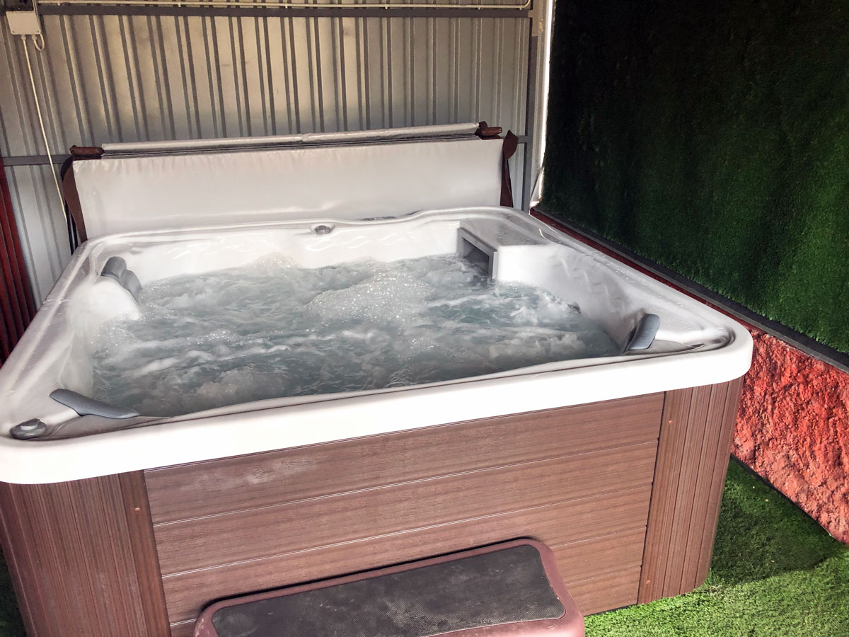 jakuzzis-szallas jakuzzi vendeghaz-3